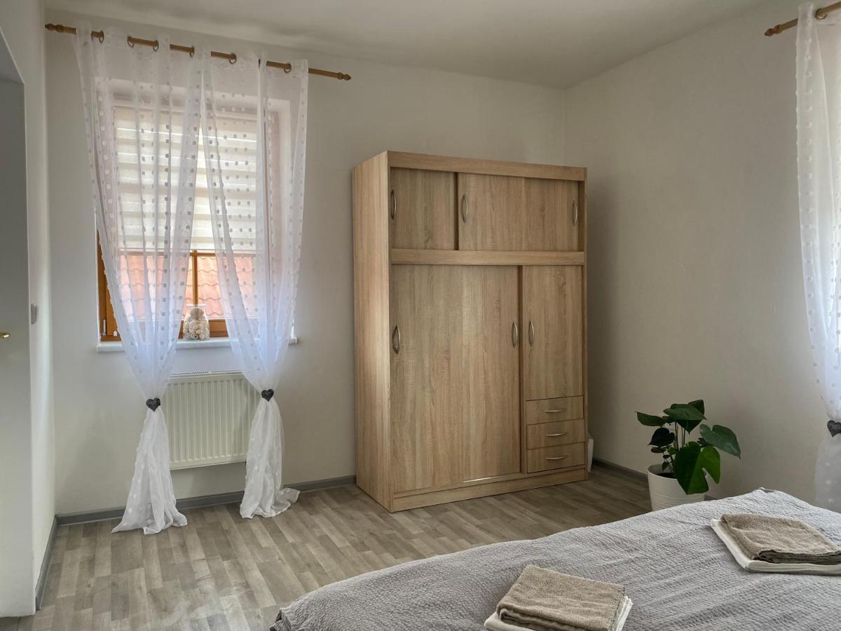 Apartmán Šimon Cheb Kültér fotó
